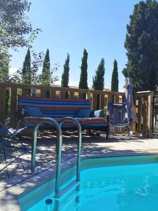 Maison Avec Piscine Dans Village Provencal. Courthézon エクステリア 写真